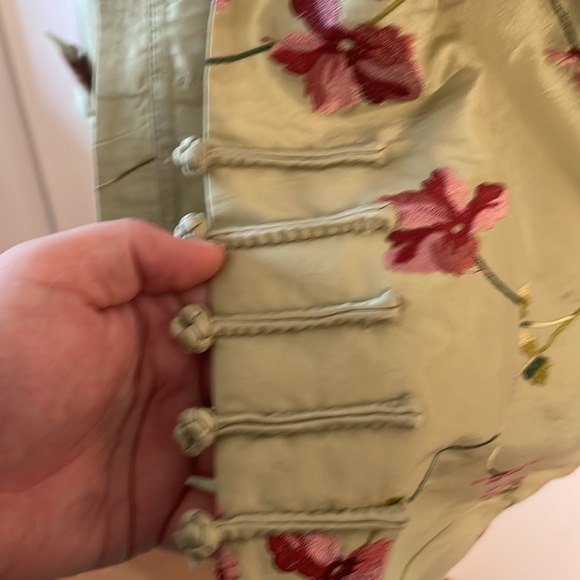 Vintage Asian Hand Embroidered Green Pink Flower 🌸 Jacket - Picture 2 of 7